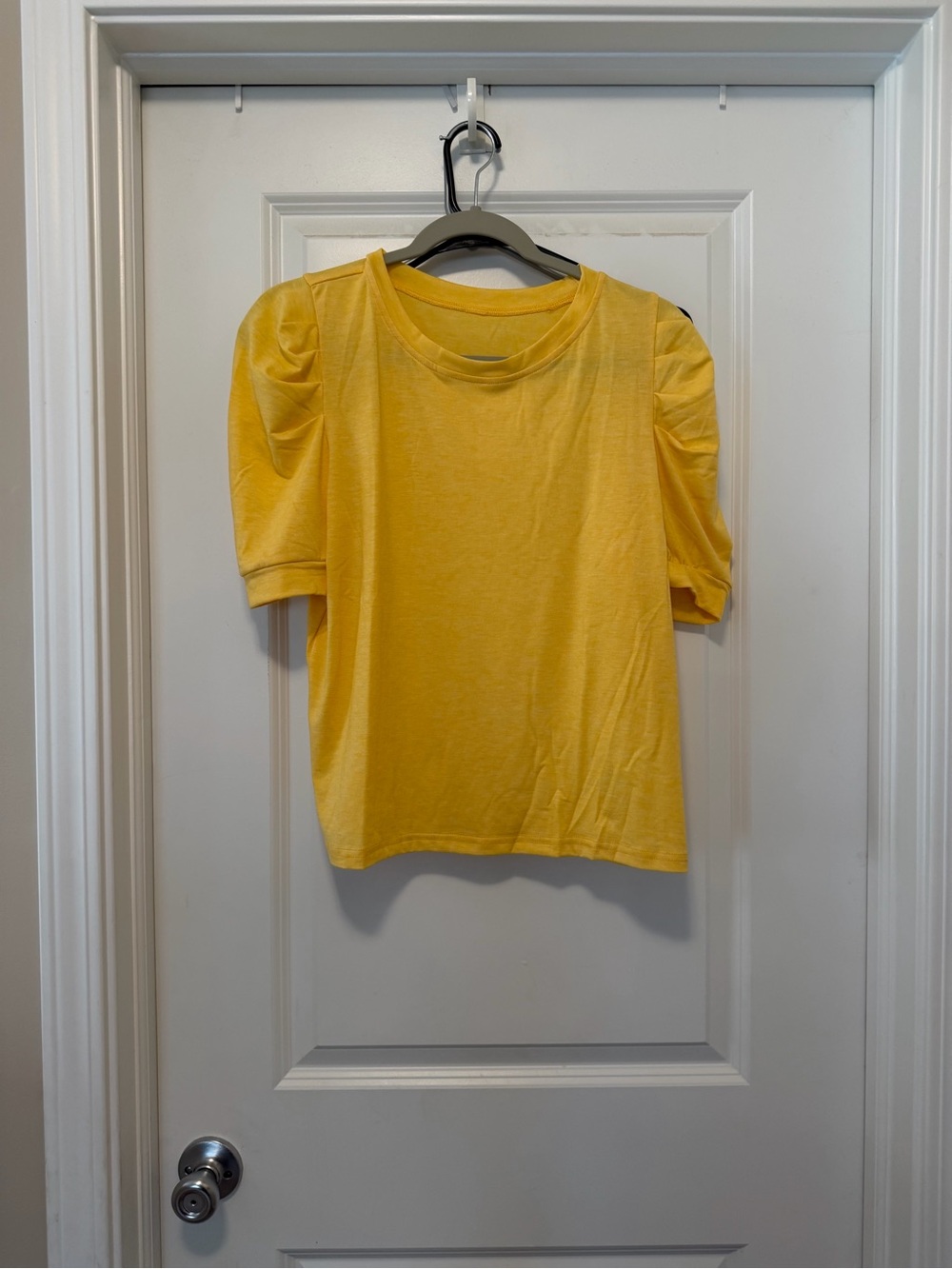 SHEIN Yellow Puff Sleeve Tee